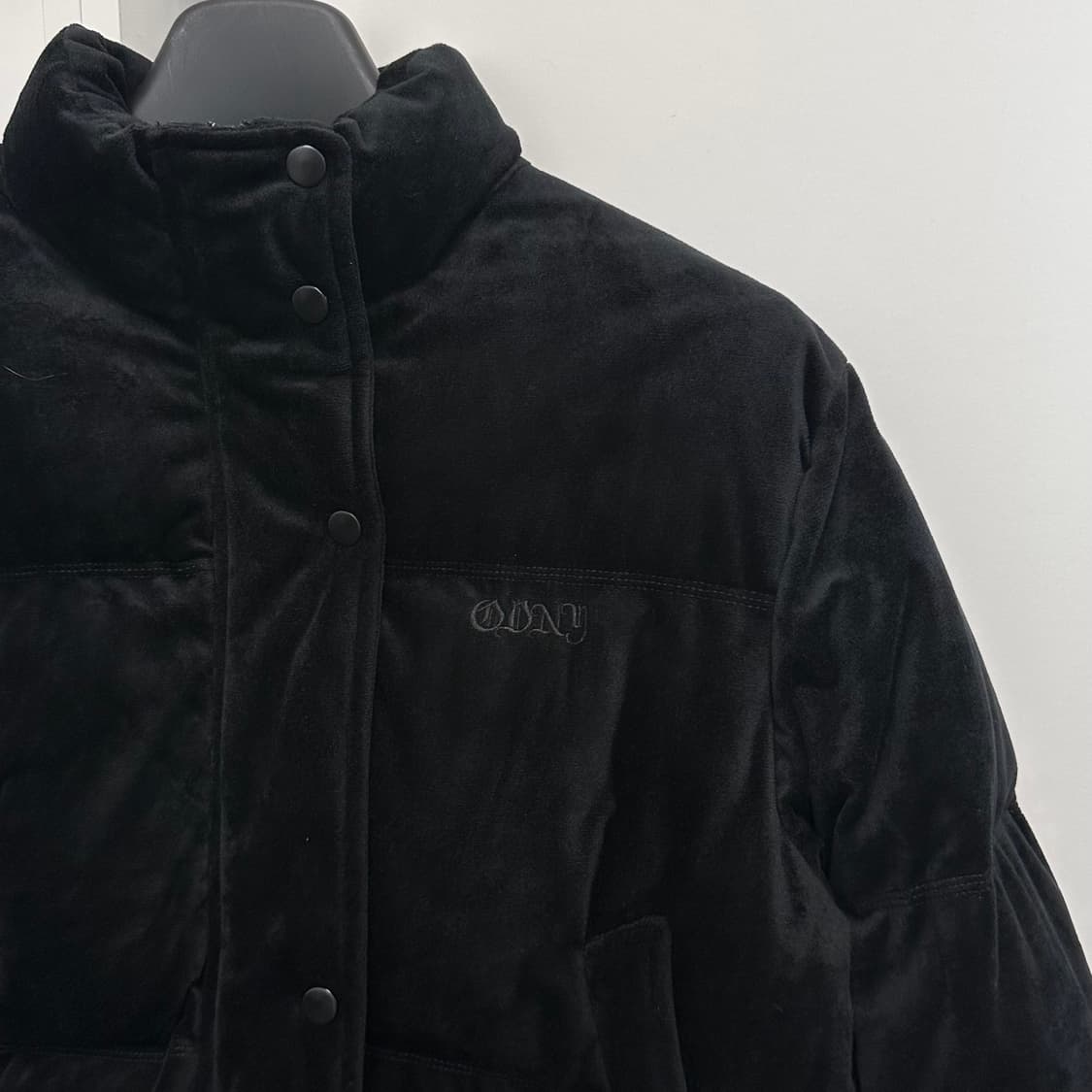 오디너리홀리데이-벨벳패딩(Black/Free) 상품이미지5