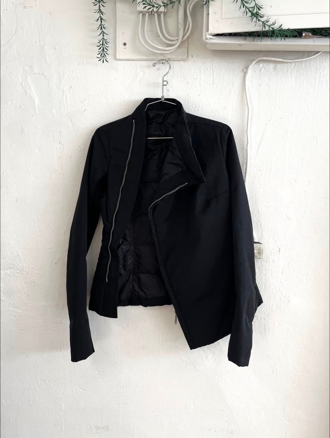 릭오웬스 13FW 드레이프 하이넥 자켓 상품이미지1