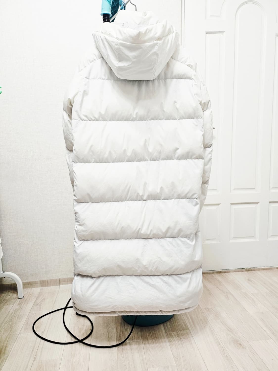 (90~95)S ☆우주매물☆ 아디다스 3st [흰검] 덕다운롱패딩 상품이미지6