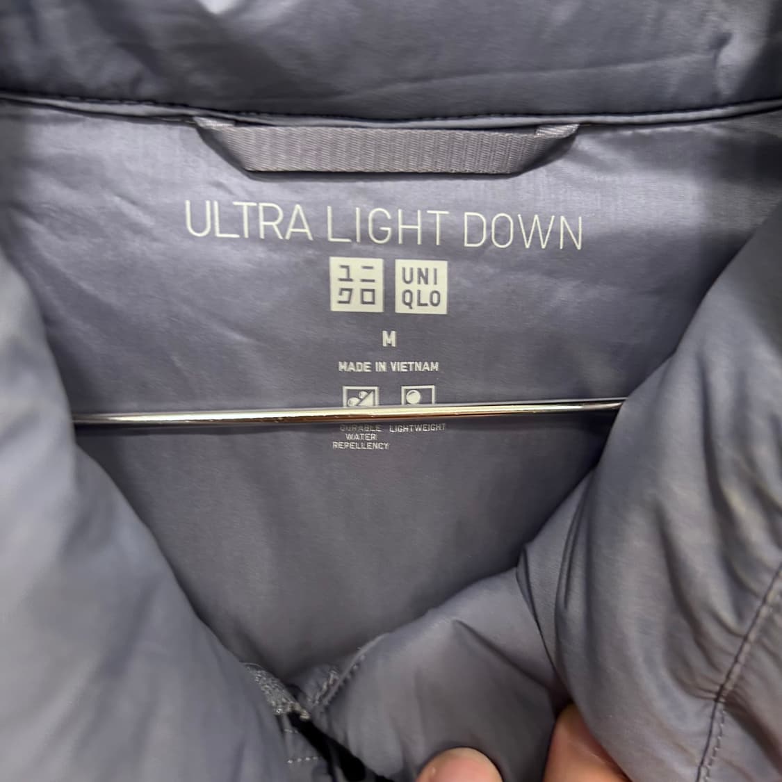 유니클로 울트라라이트다운 오리털 푸퍼 패딩 상품이미지3