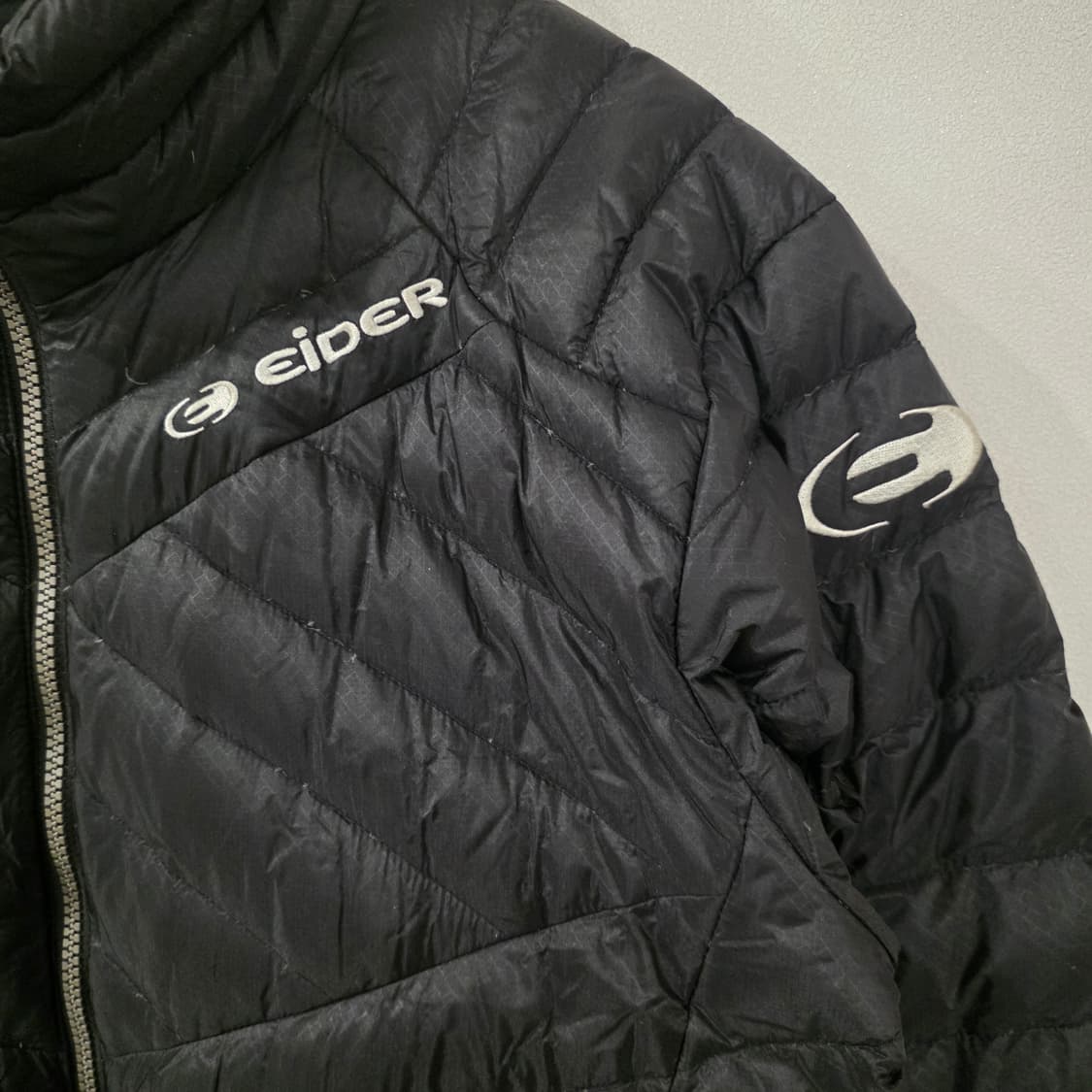 아이더 프린트 패턴 슬림 다운 자켓 L 상품이미지5