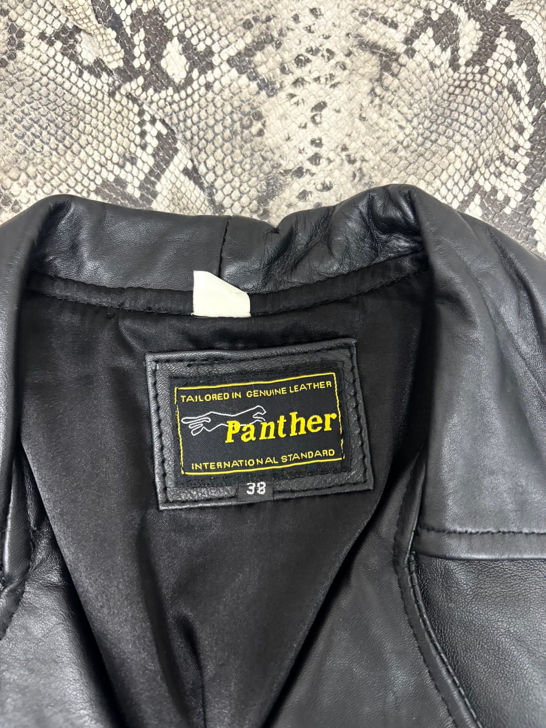 GENUINE LEATHER Black Chic Jacket 상품이미지4