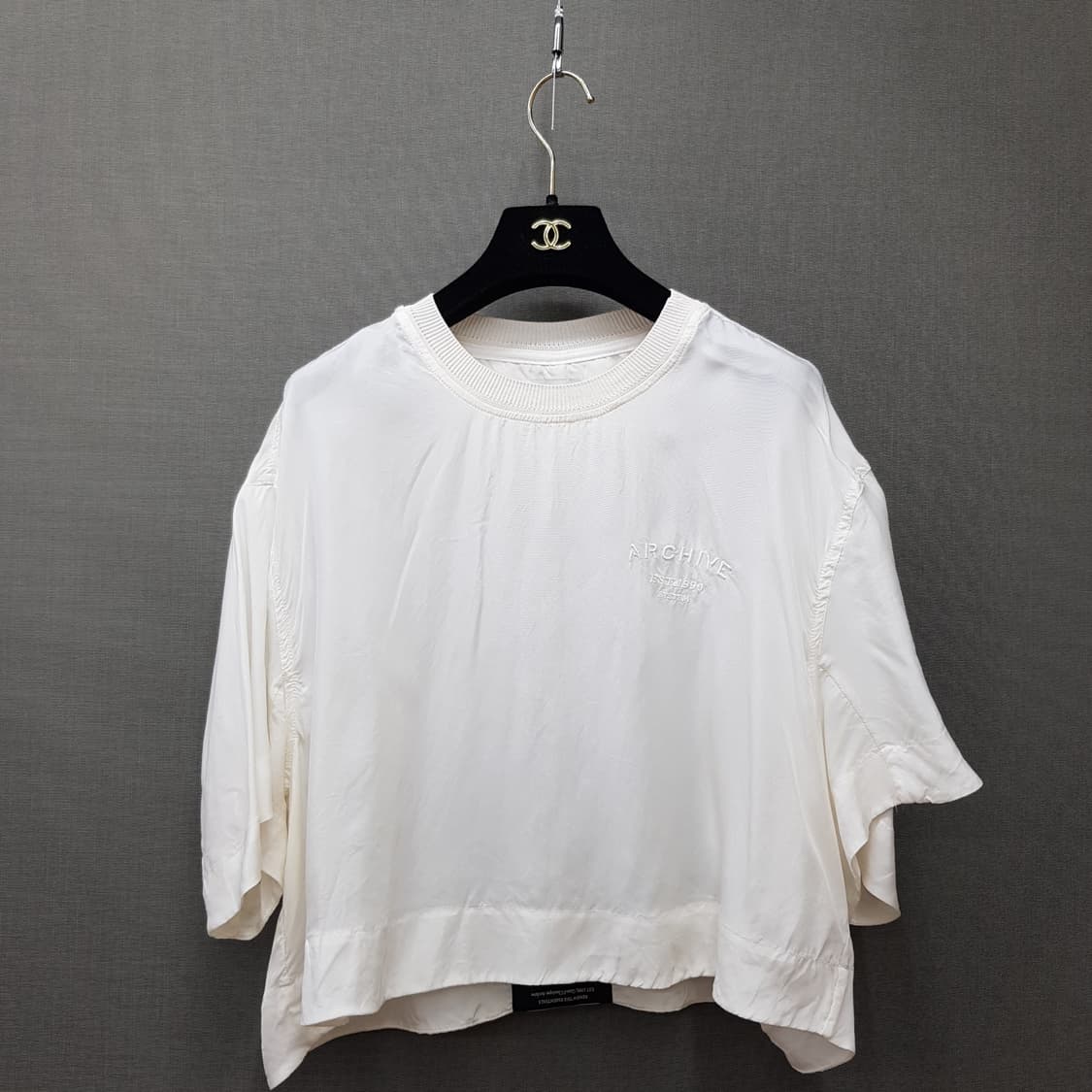 한섬 시스템 2023 레이온 크롭 티블라우스 S사이즈 상품이미지1