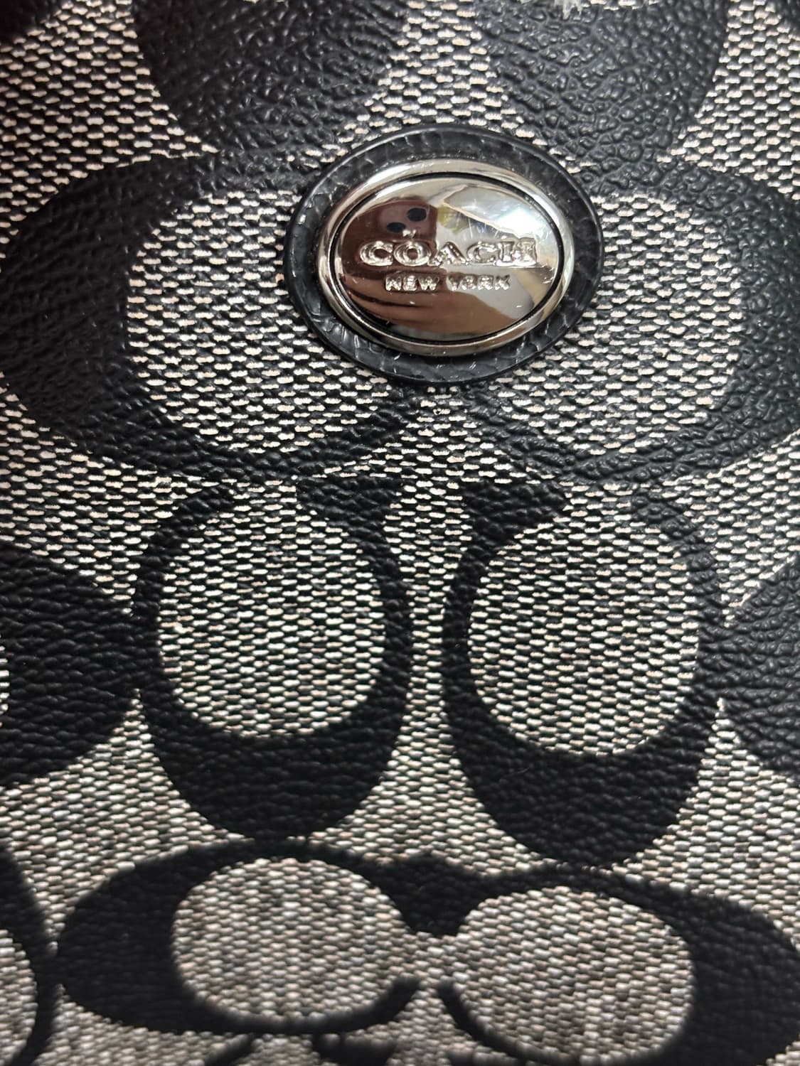 🤍 COACH 시그니처 클래식 토트 (블랙) 상품이미지3