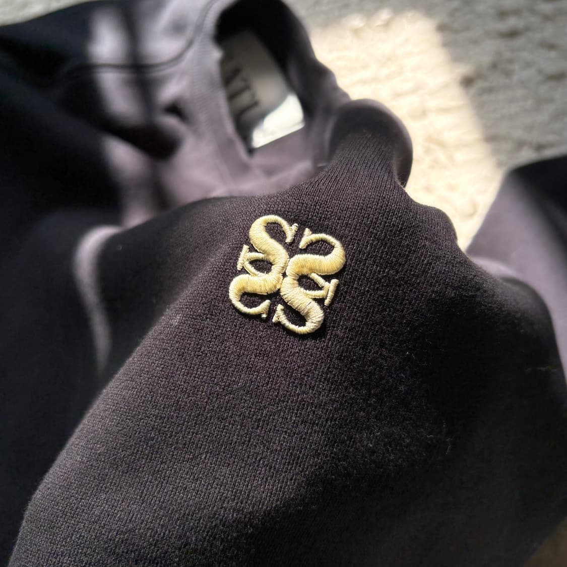 SATUR 세터 스몰로고 오버핏 스웻셔츠 XL 상품이미지5