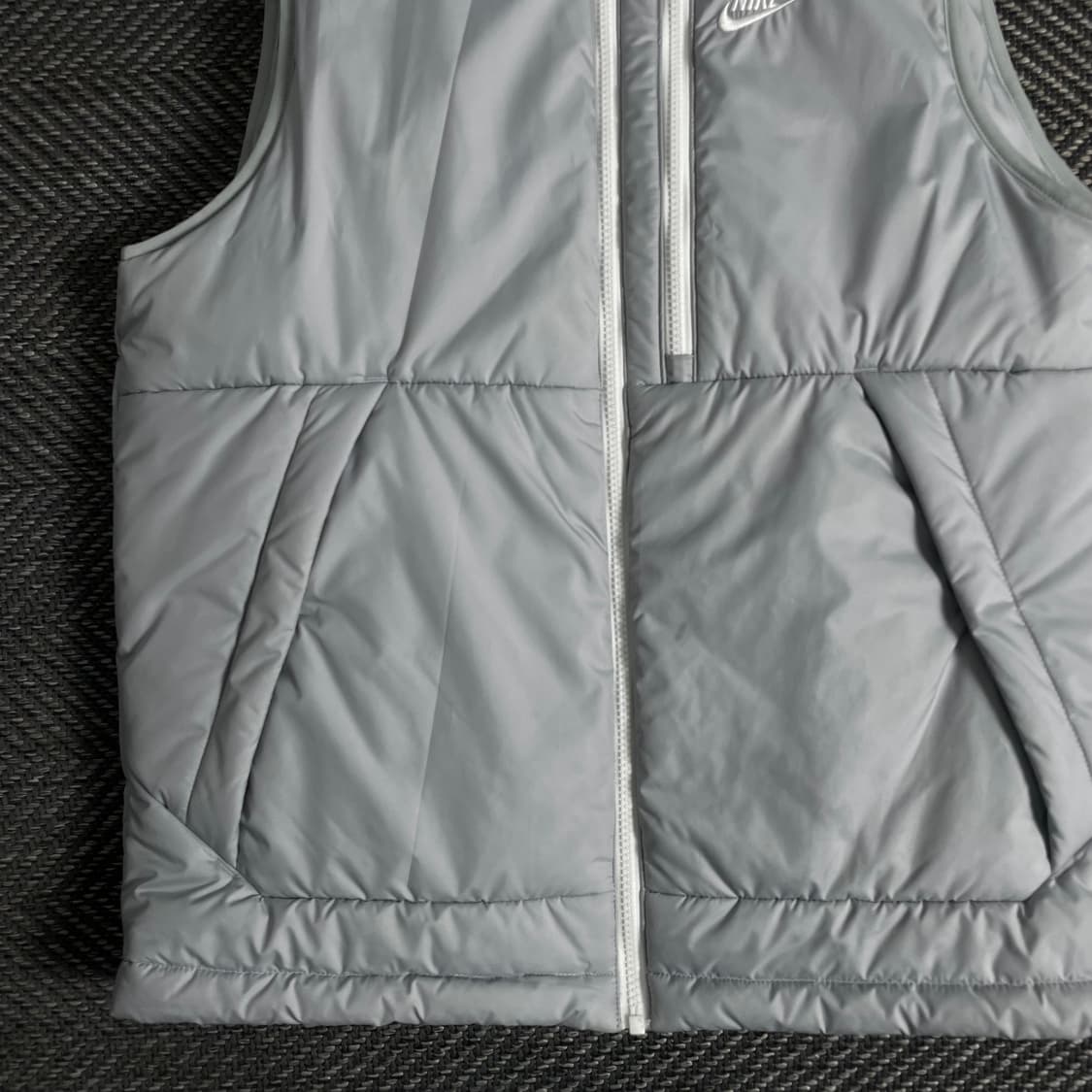 나이키 NSW 써마핏 리펠 테크 패딩 베스트y 3336 상품이미지3