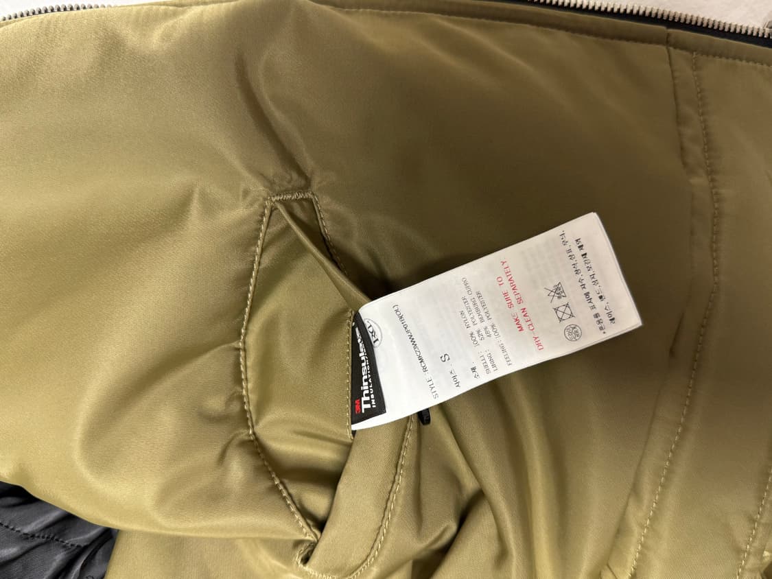 렉토 톨루즈 나일론 봄버 자켓 상품이미지4