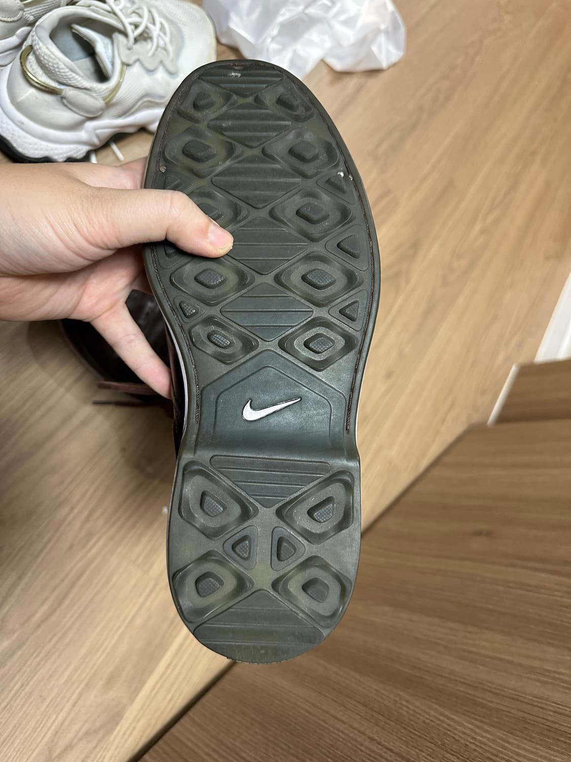 나이키 스톰웰트 브로그윙팁 265 상품이미지3