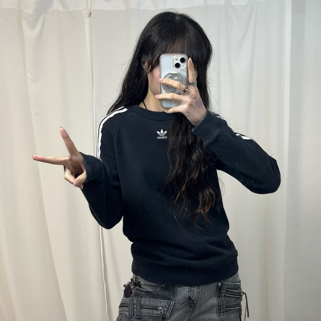 Adidas Center Logo Sweatshirt 상품이미지1