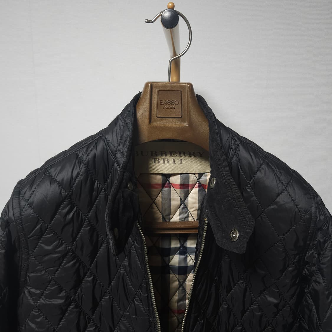 XL ) 버버리 여성 다이아몬드 퀼팅 자켓 상품이미지3