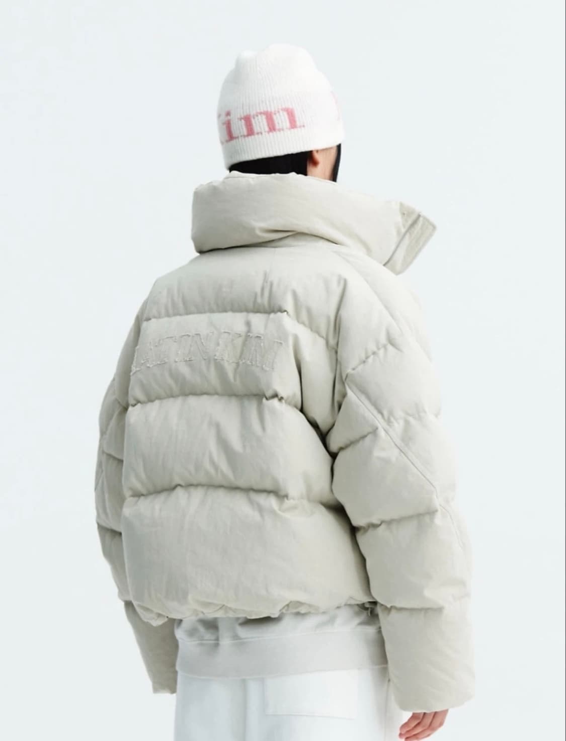 마뗑킴 숏패딩 M사이즈 (새상품)옷걸이/쇼핑백 포함 상품이미지3