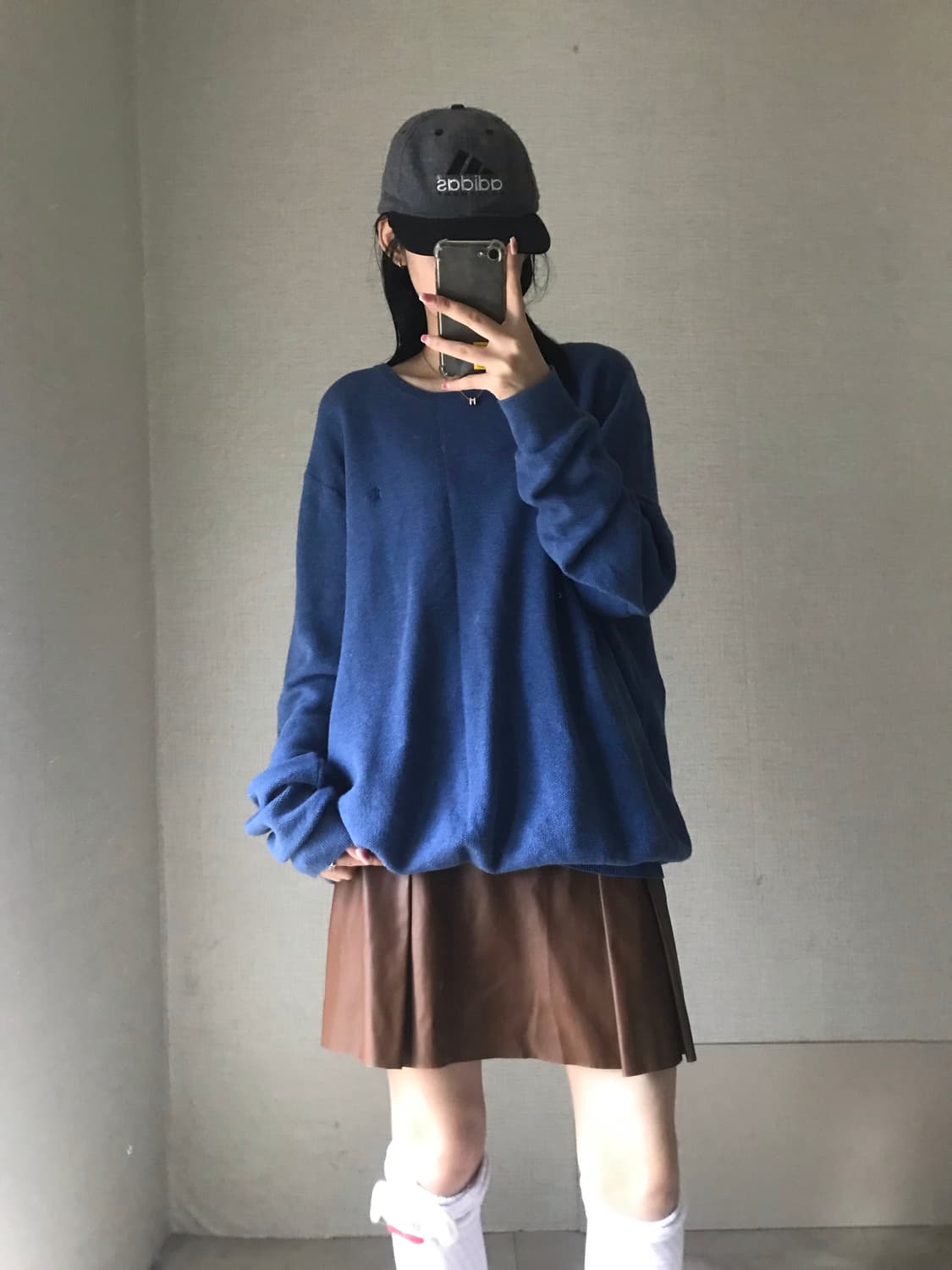 폴로 네이비 오버핏 니트 상품이미지1