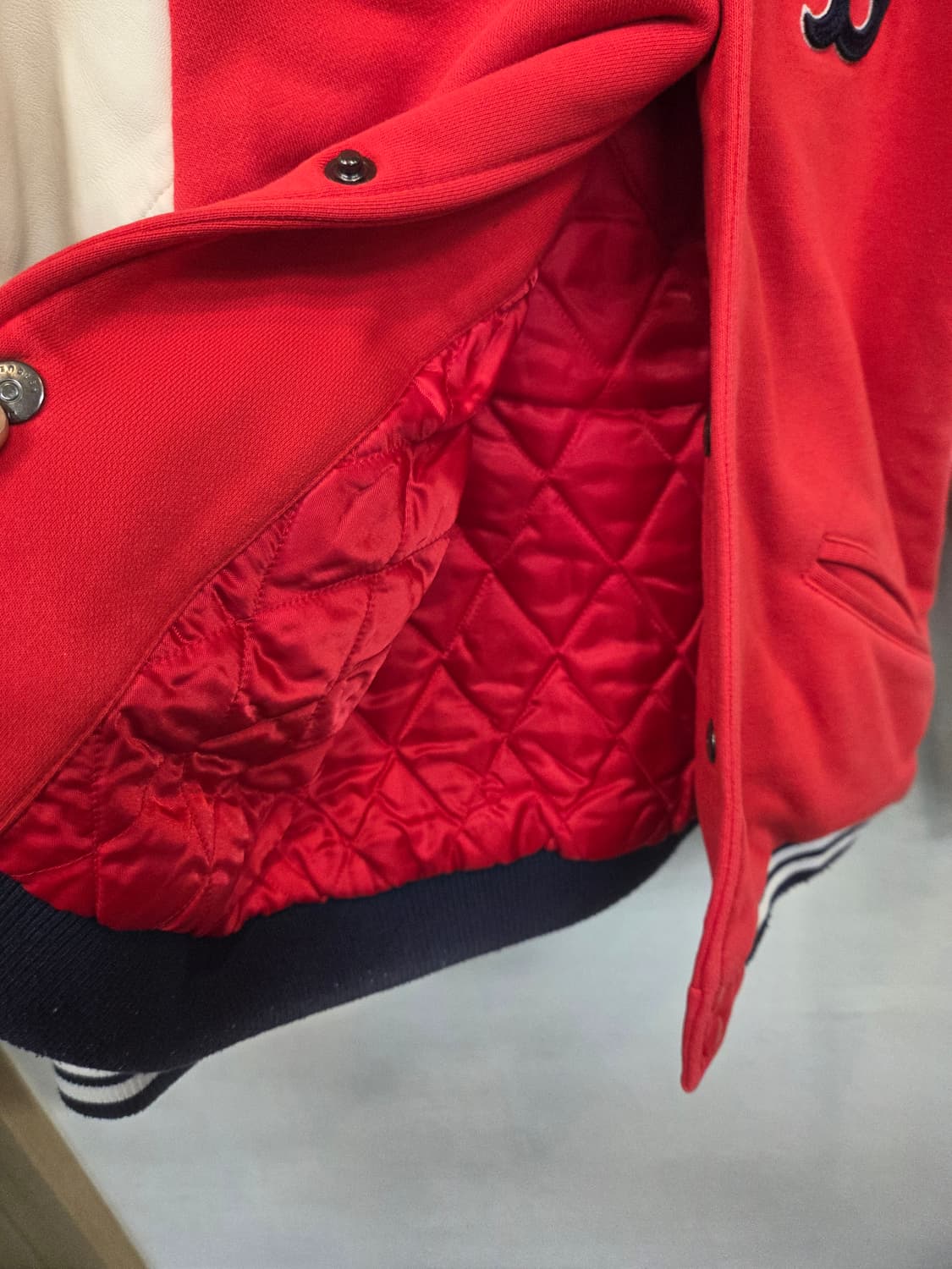 엠엘비 키즈 보스턴 레드삭스 안감누빔 가죽 바시티자켓 130 상품이미지5