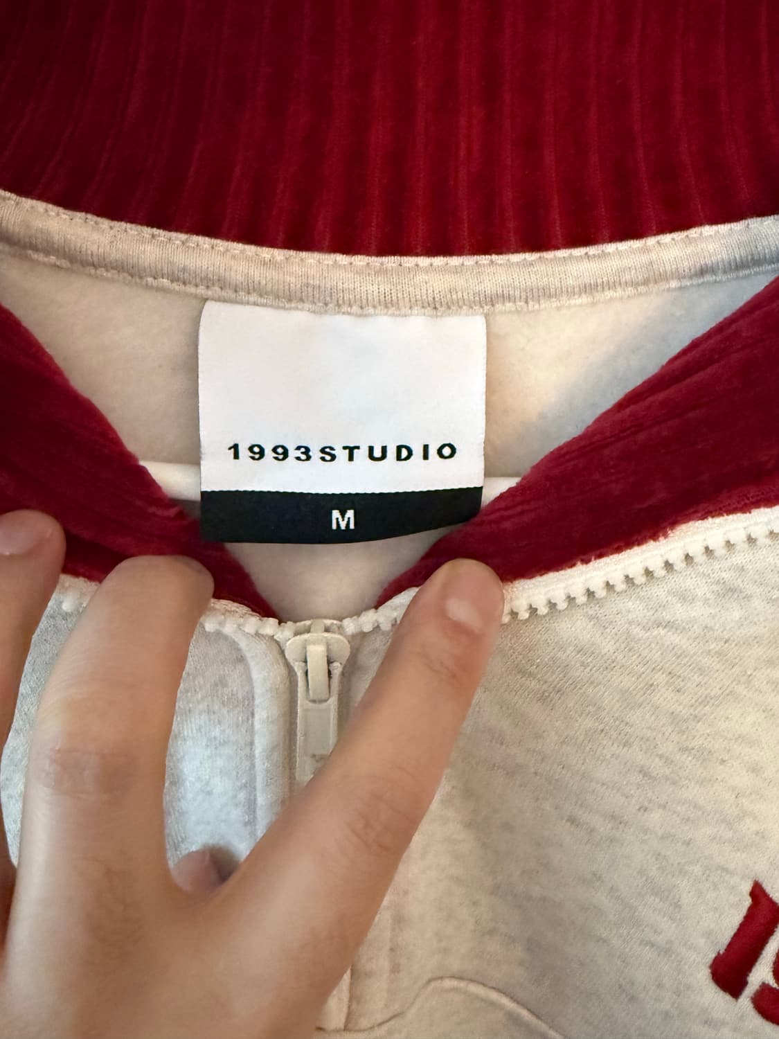 1993스튜디오 반집업 맨투맨 상품이미지3