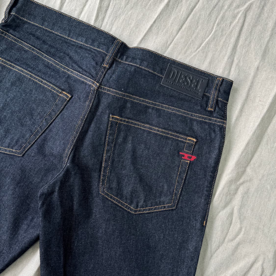 디젤 신형 자수 생지 데님팬츠 33 상품이미지1