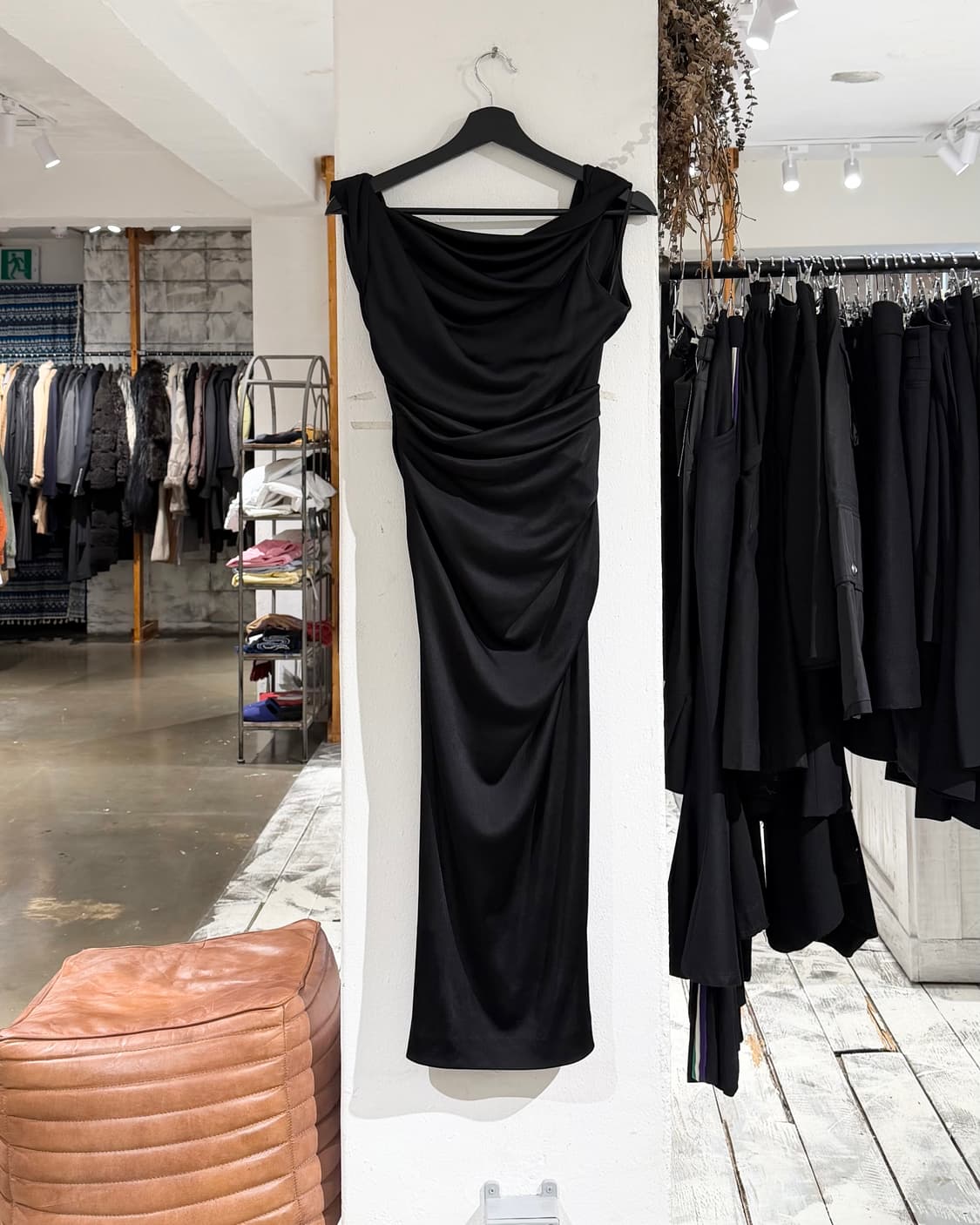 디스퀘어드2 블랙 비스코스 드레이프 드레스 상품이미지6