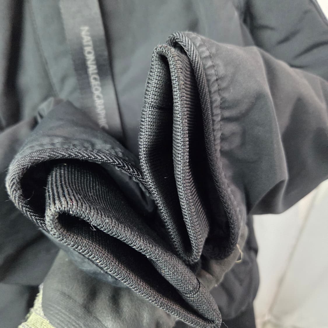 남여66 내셔널지오그래픽 오리털 숏패딩 상품이미지4