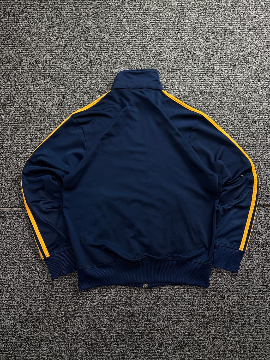 아디다스 아디컬러 클래식 파이어버드 트랙탑 1832 상품이미지5