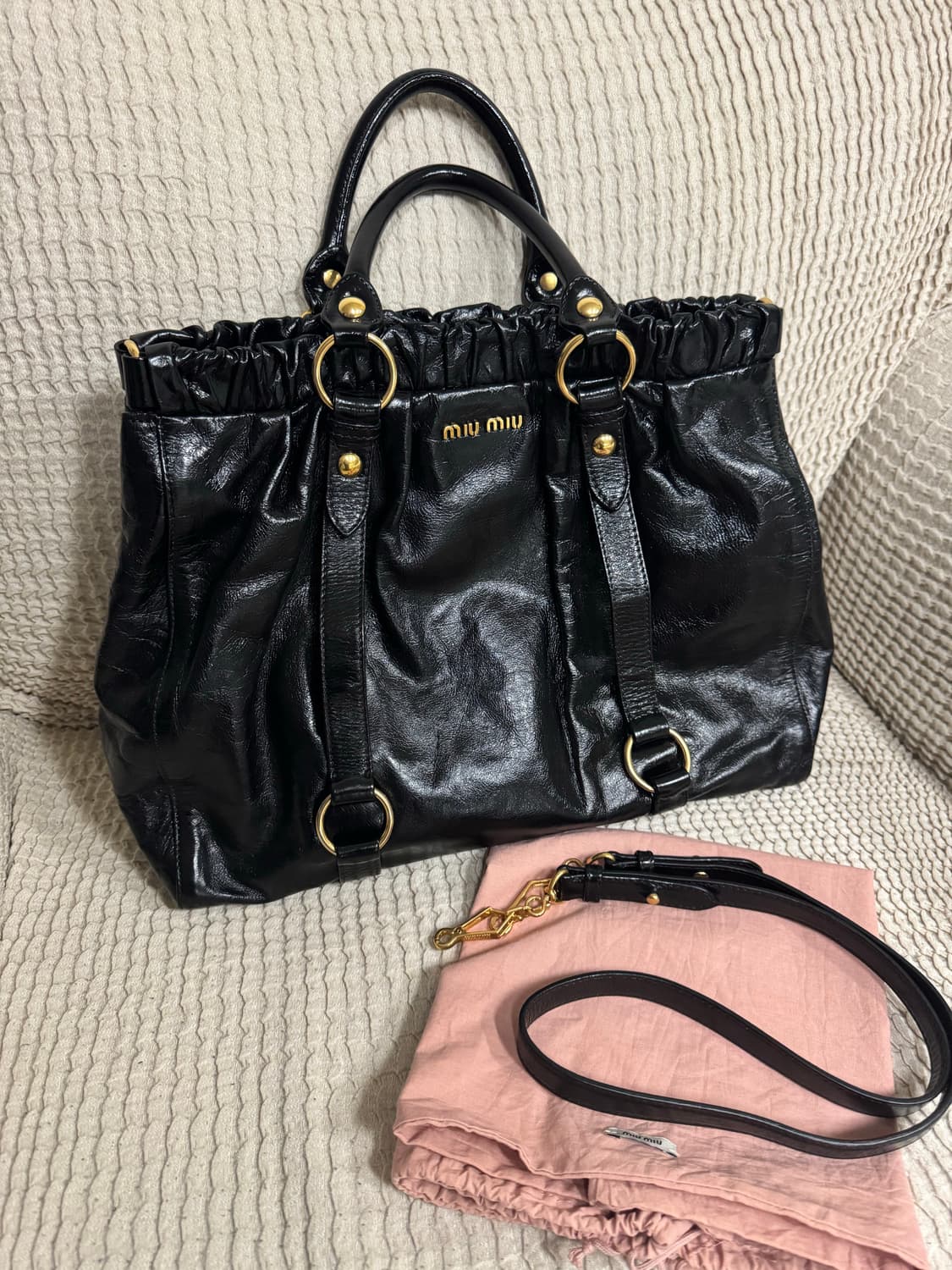 미우미우 비텔로 럭스 빅토트백 숄더크로스백 상품이미지1