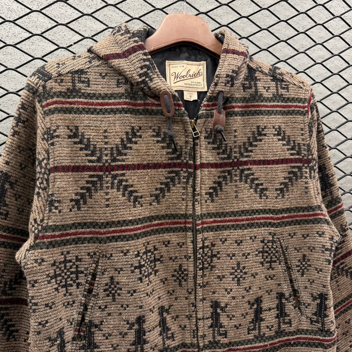 울리치 울 블랭킷 후드자켓  브랜치 휴먼 패턴 사이드포켓 디테일 브라운 상품이미지4