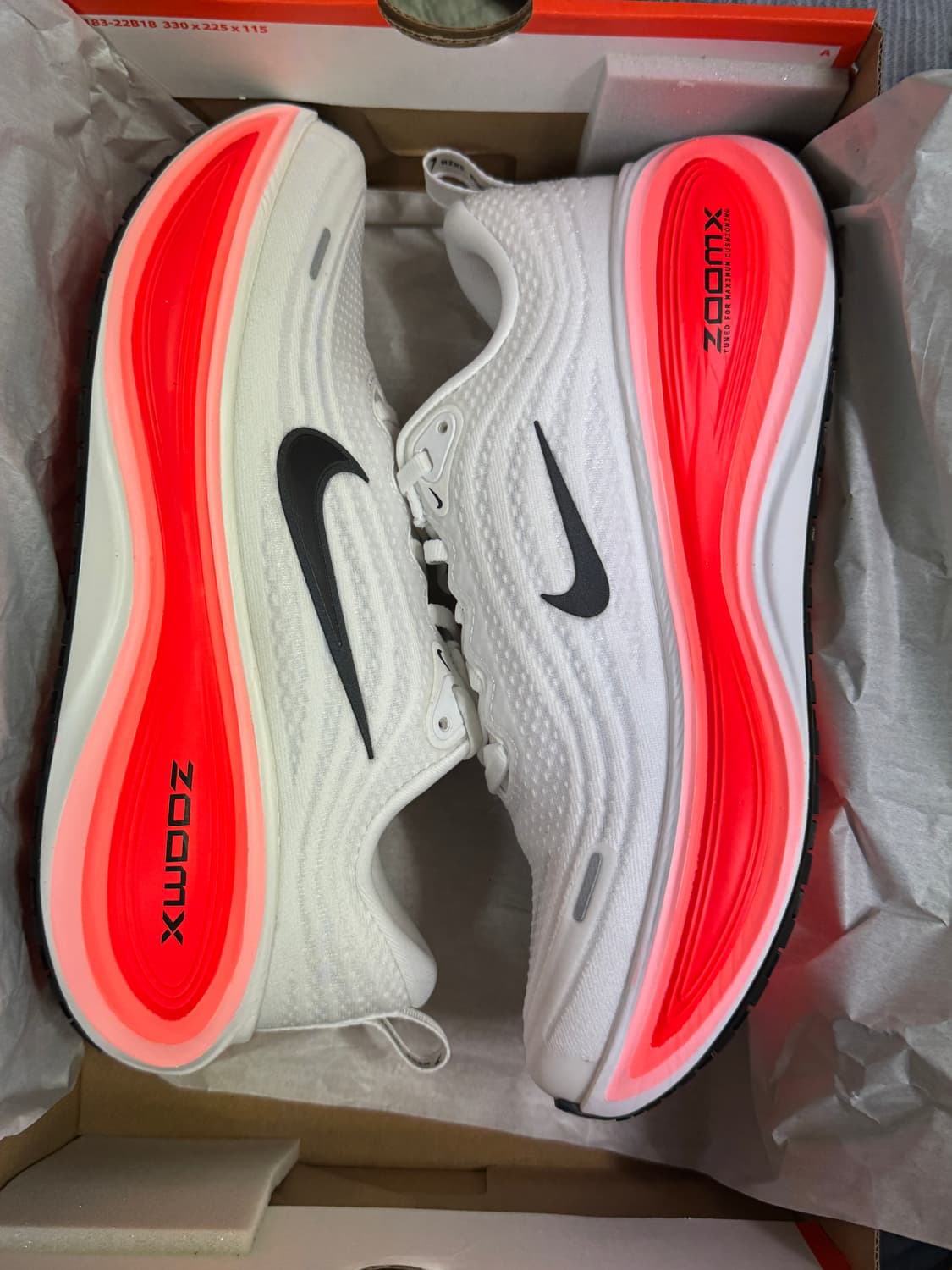 나이키 줌 보메로 플러스 260 새상품 상품이미지1