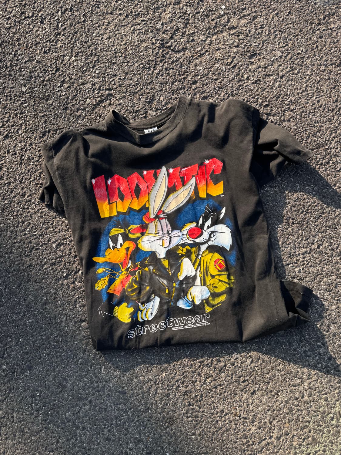 90s T.A.C 루니툰즈 카툰 그래픽 반팔티셔츠  상품이미지1