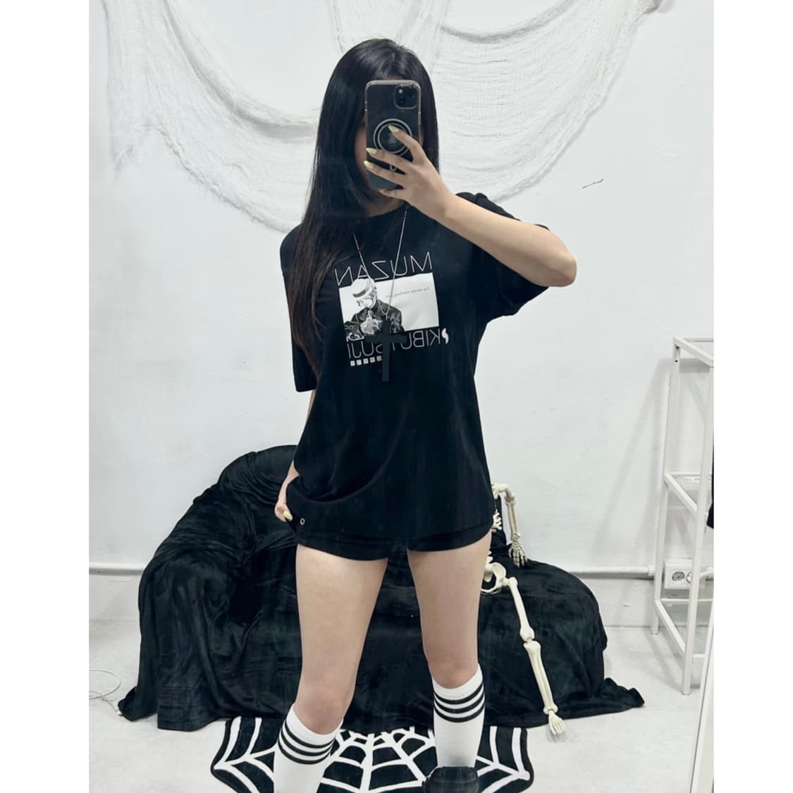 UNIQLO UT × 귀멸의칼날 무잔 T-SHIRT 상품이미지1