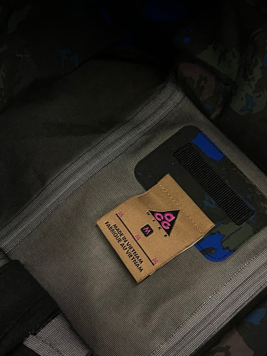 나이키 ACG 고어텍스 카모 바람막이 처분  상품이미지3