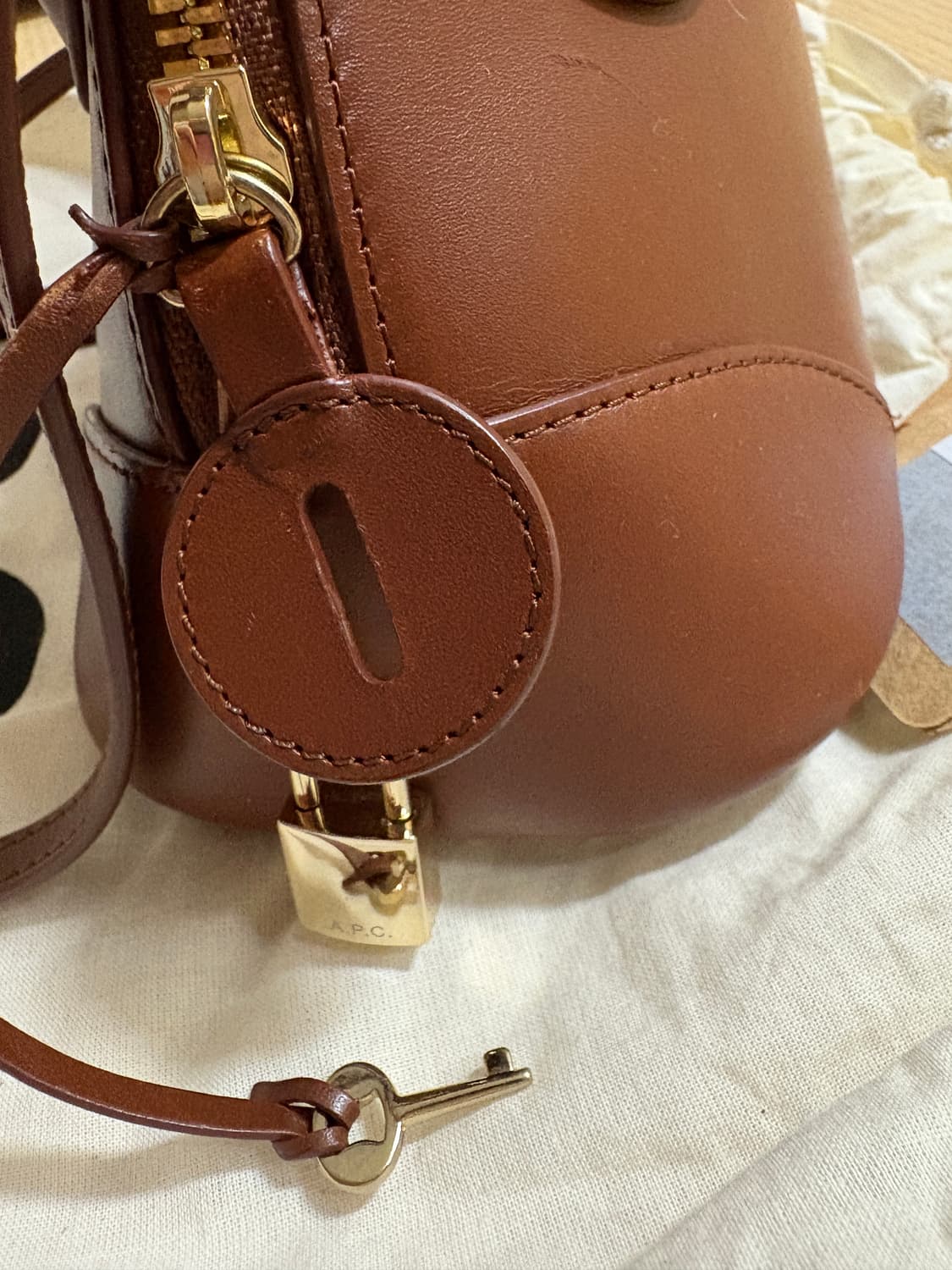 A.P.C. 엠마 스몰백 상품이미지5