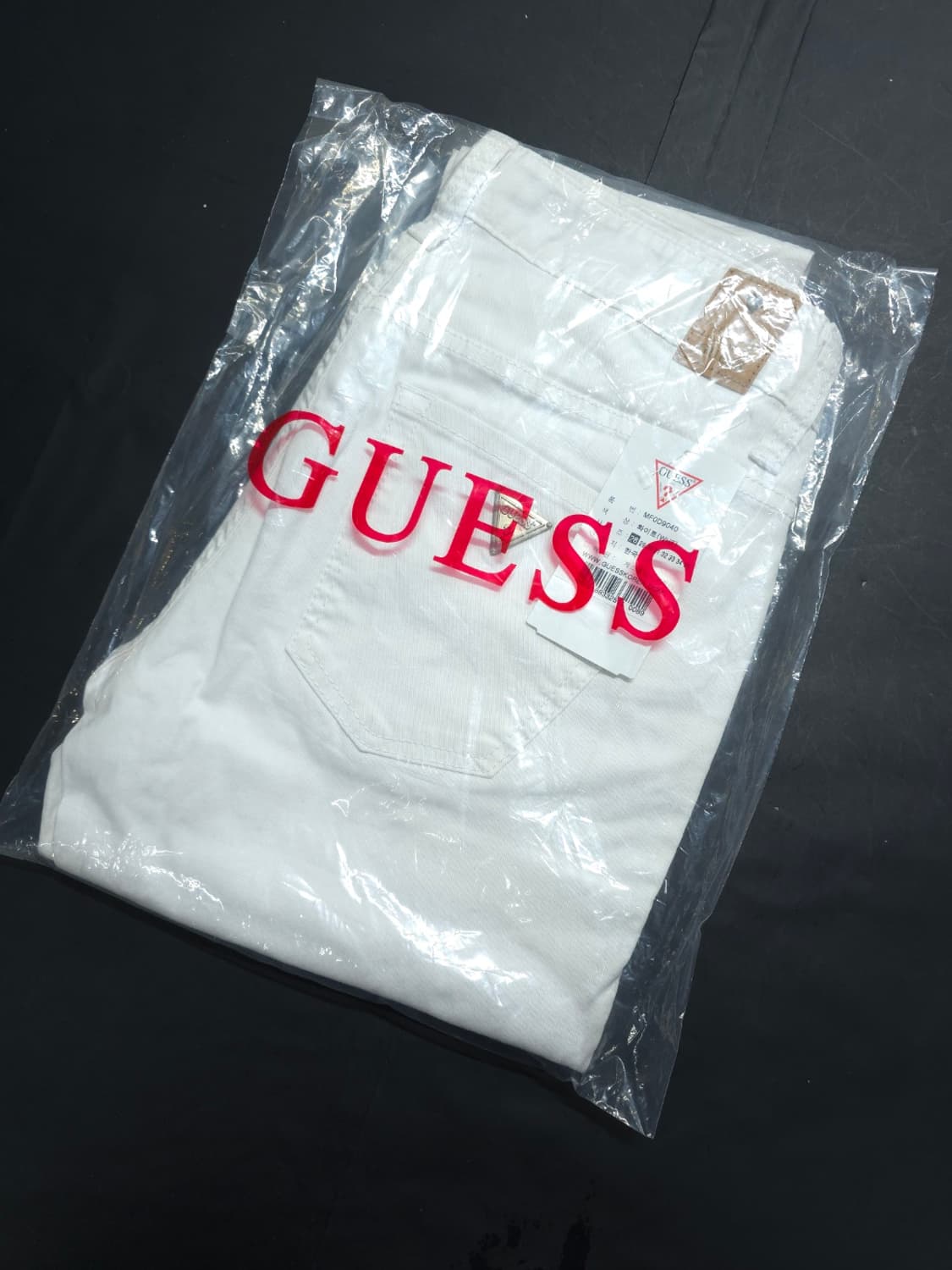 새상품) 게스(GUESS) 화이트 스판 바지 ( 여성28~29 ) 상품이미지1