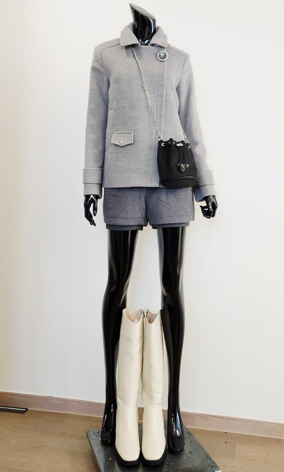 심플 그레이 코트 상품이미지1