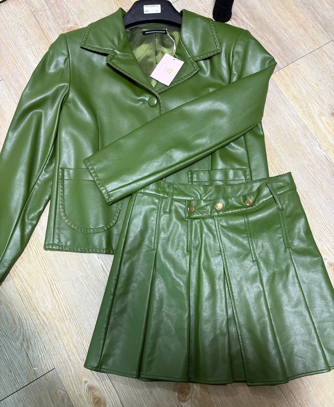 일구구일 스냅 레더 자켓 스커트 셋업 상품이미지3