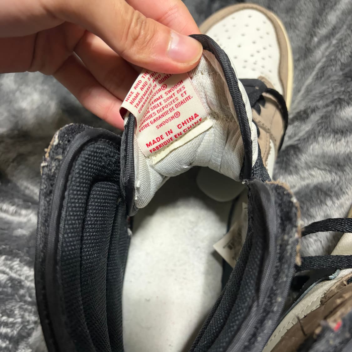 조던1 og 트레비스스캇 모카 275 상품이미지8