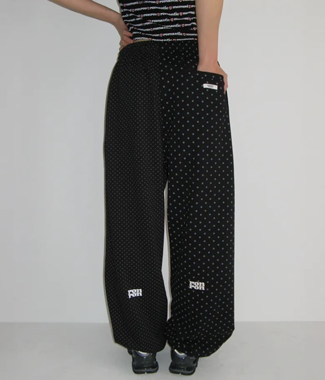 론론 미니 로고 스웻 도트 조거팬츠 상품이미지1