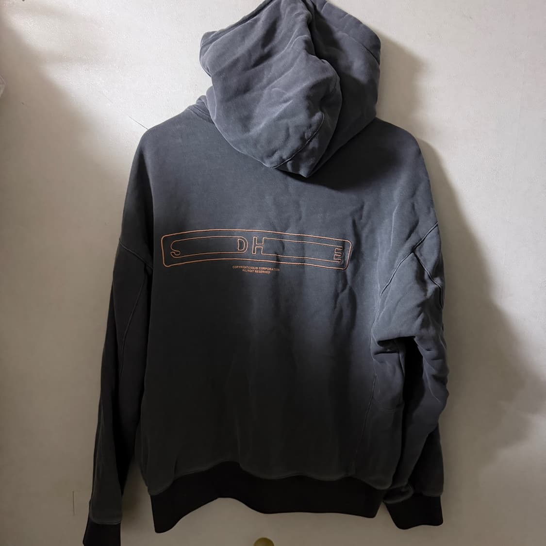 솔리드옴므 빽로고 후드 티셔츠 48 (남성 105까지) 상품이미지4