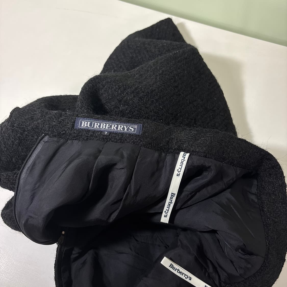 우먼S-M 버버리 블랙 A라인 미디 트위드스커트 상품이미지4