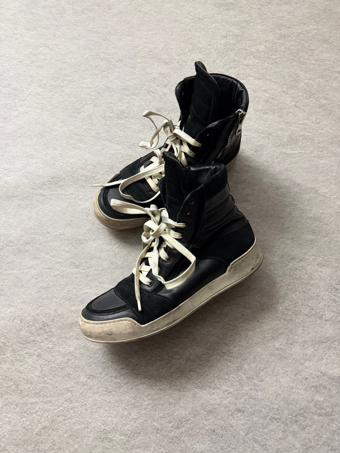 발망 하이탑 스니커즈 상품이미지4