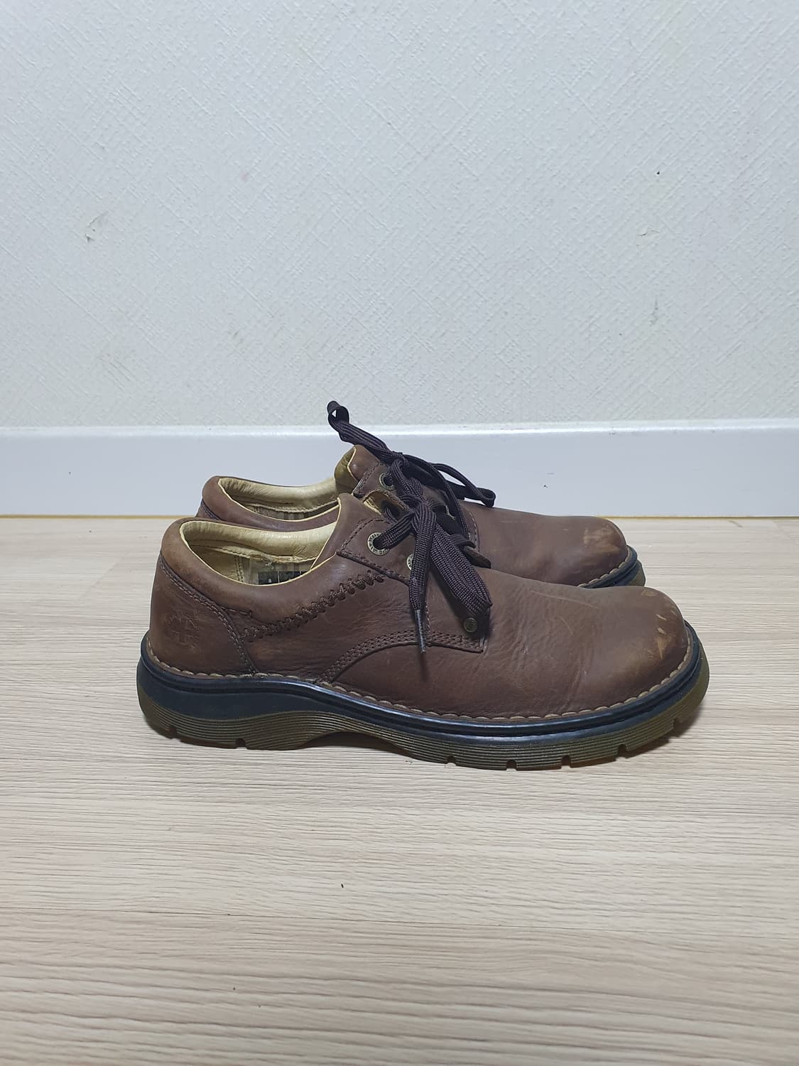 닥터마틴 브라운 빈티지 로퍼 270 상품이미지1