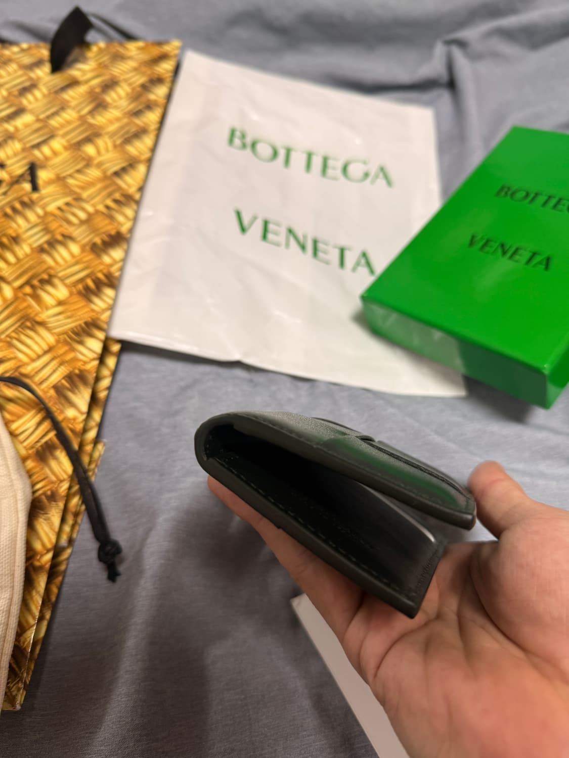 보테가베네타 카드 지갑 카세트 플랩 상품이미지4