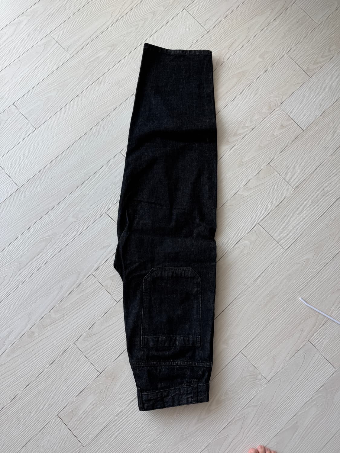 One Tuck Curve Denim Pants_Washed Black 상품이미지6
