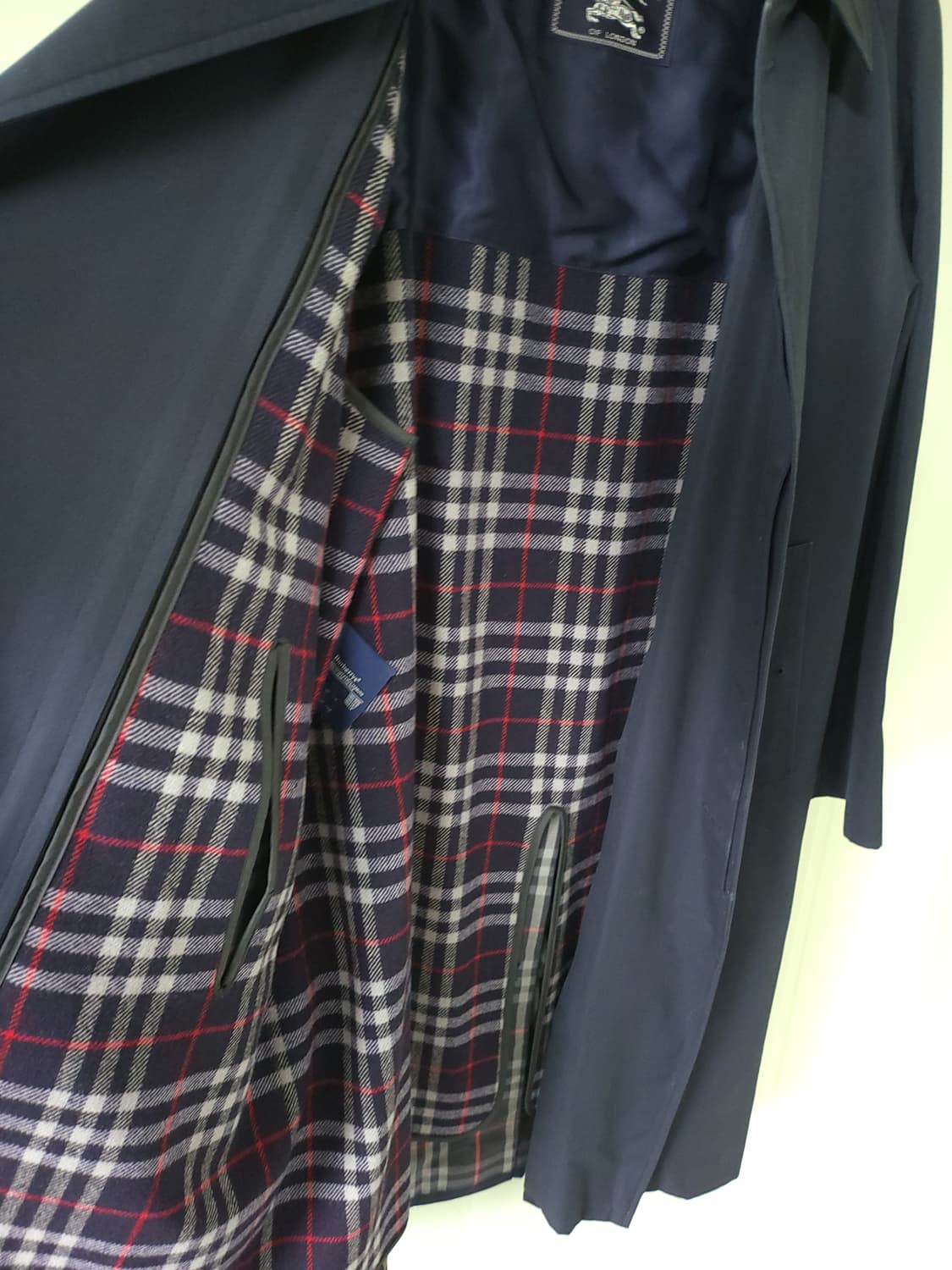 버버리 발마칸 코트 내피포함 상품이미지4