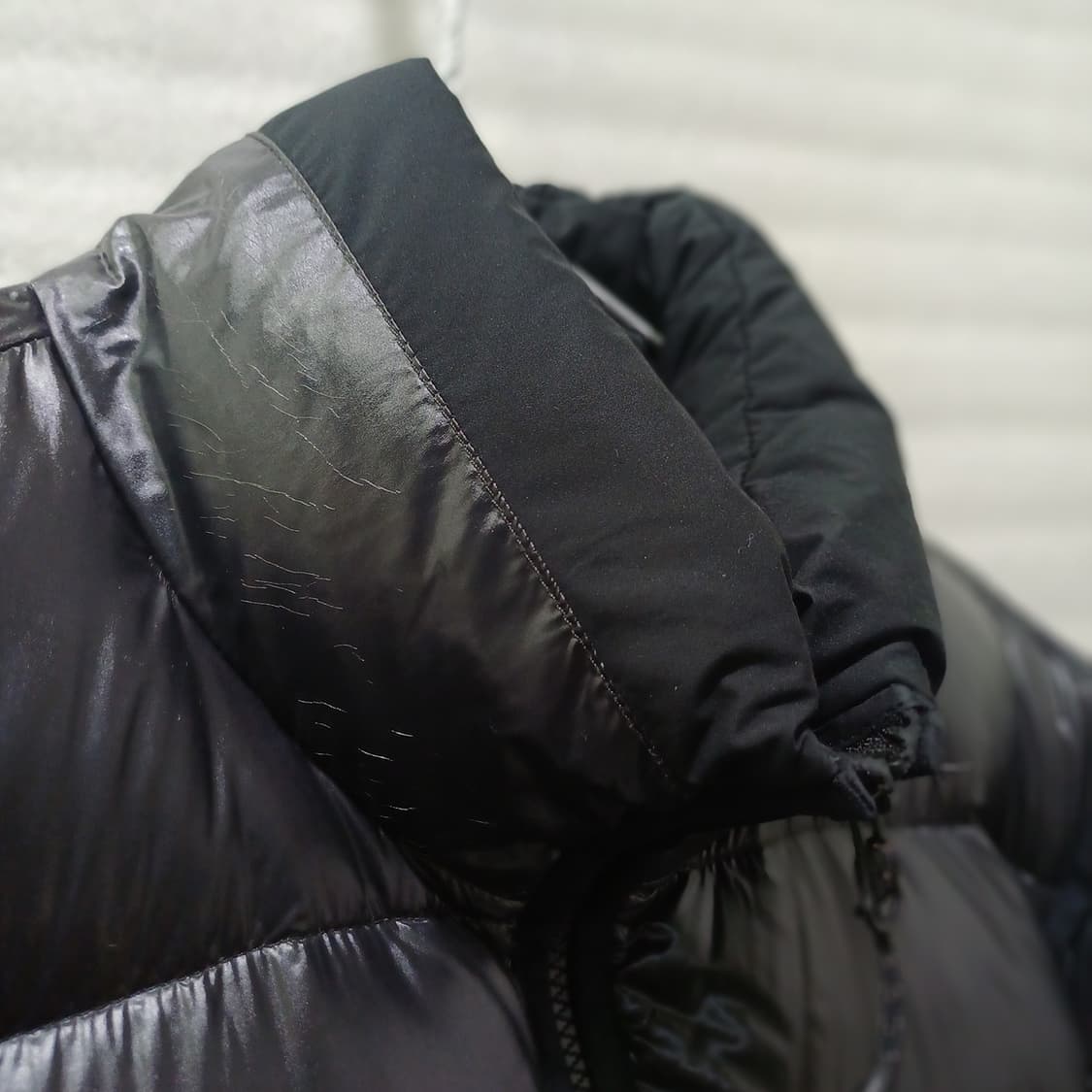 코오롱 카펠라 숏 유광 구스 다운 패딩 남성 L 100 블랙 사랑봉봉 상품이미지6