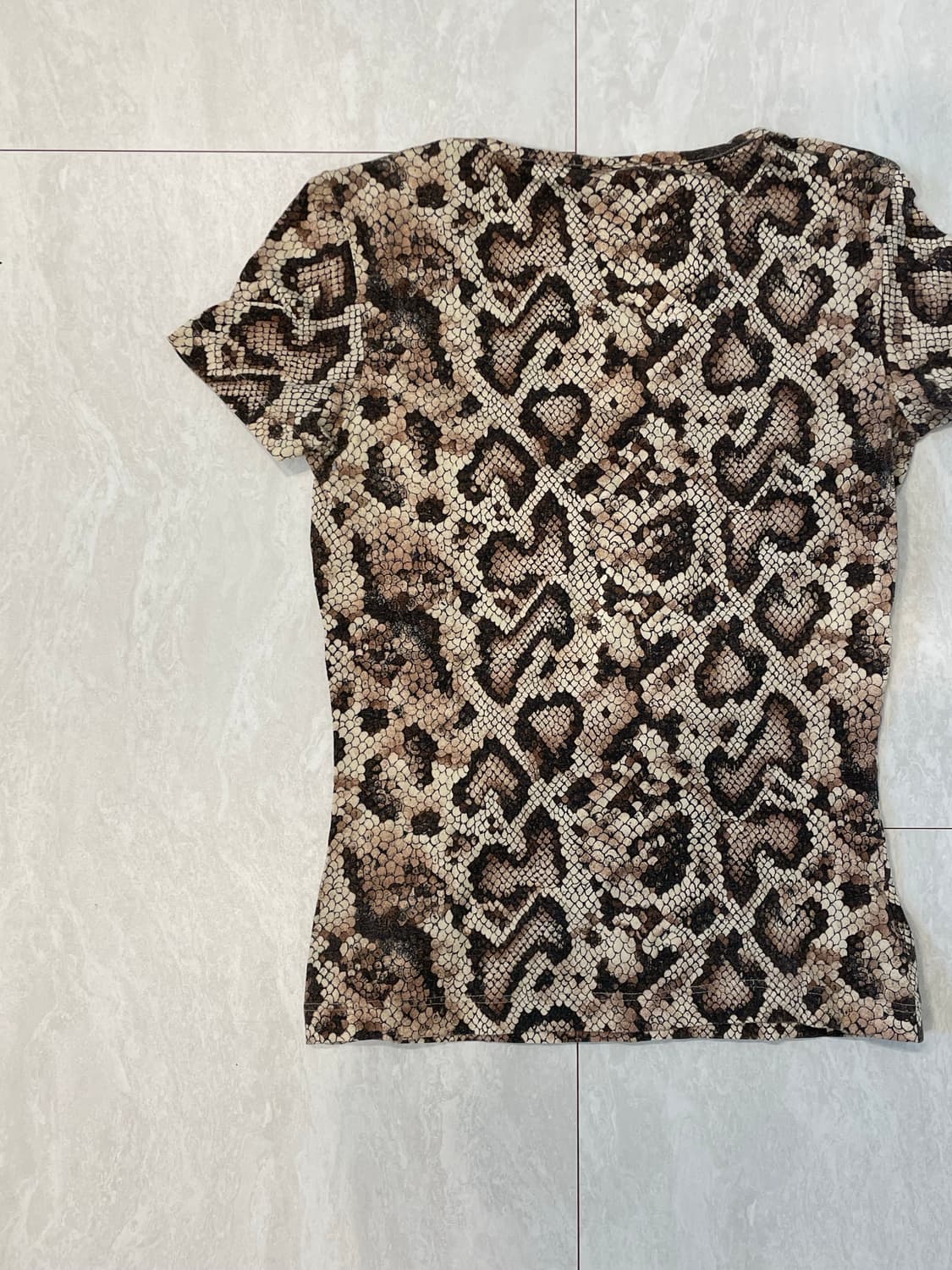 00‘s 돌체앤가바나 아카이브 스네이크 스킨 브이넥 갸루 탑 상품이미지5