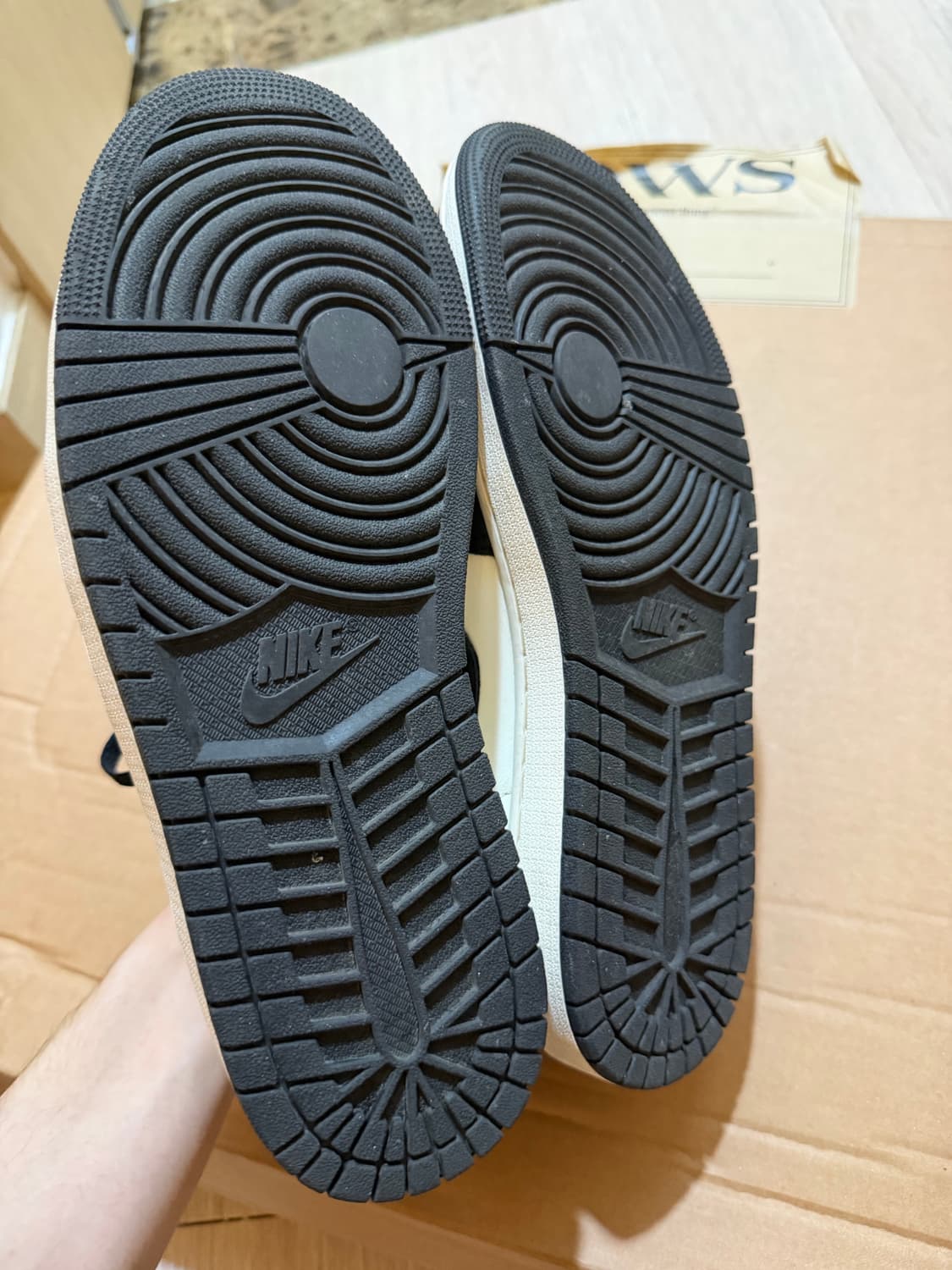 조던1 로우 블랙 모카 280 상품이미지6