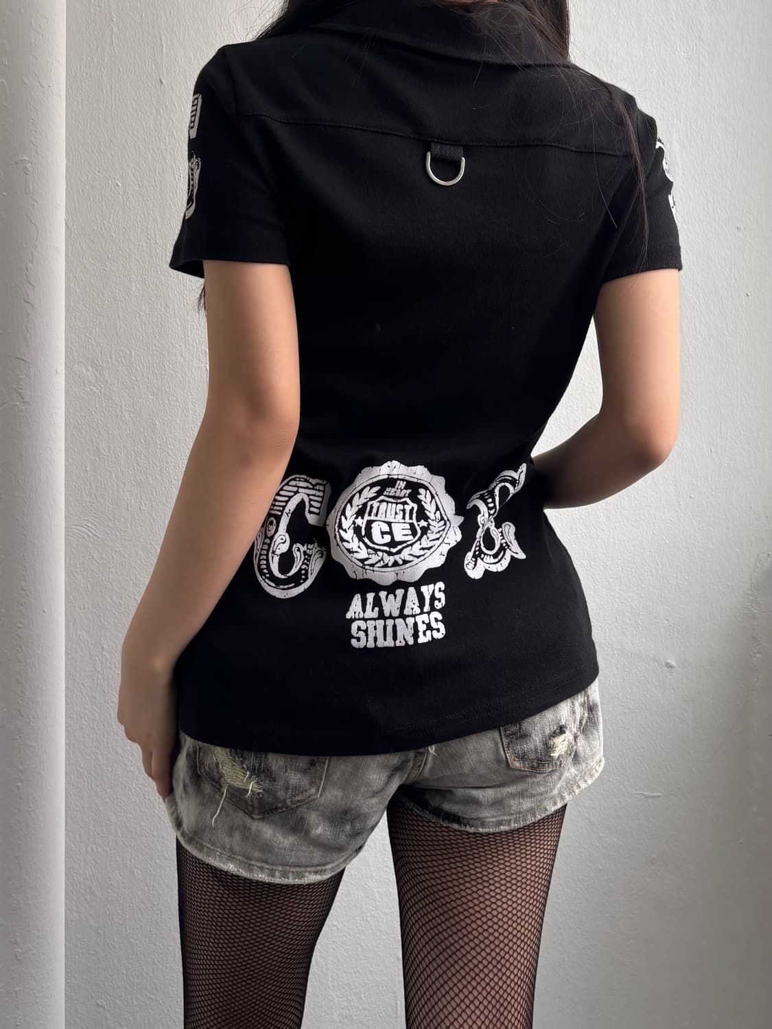 Vintage Graphic Black Polo Shirt 상품이미지9
