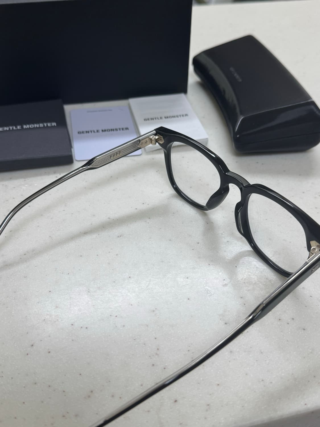 젠틀몬스터 쿠보 01 상품이미지3