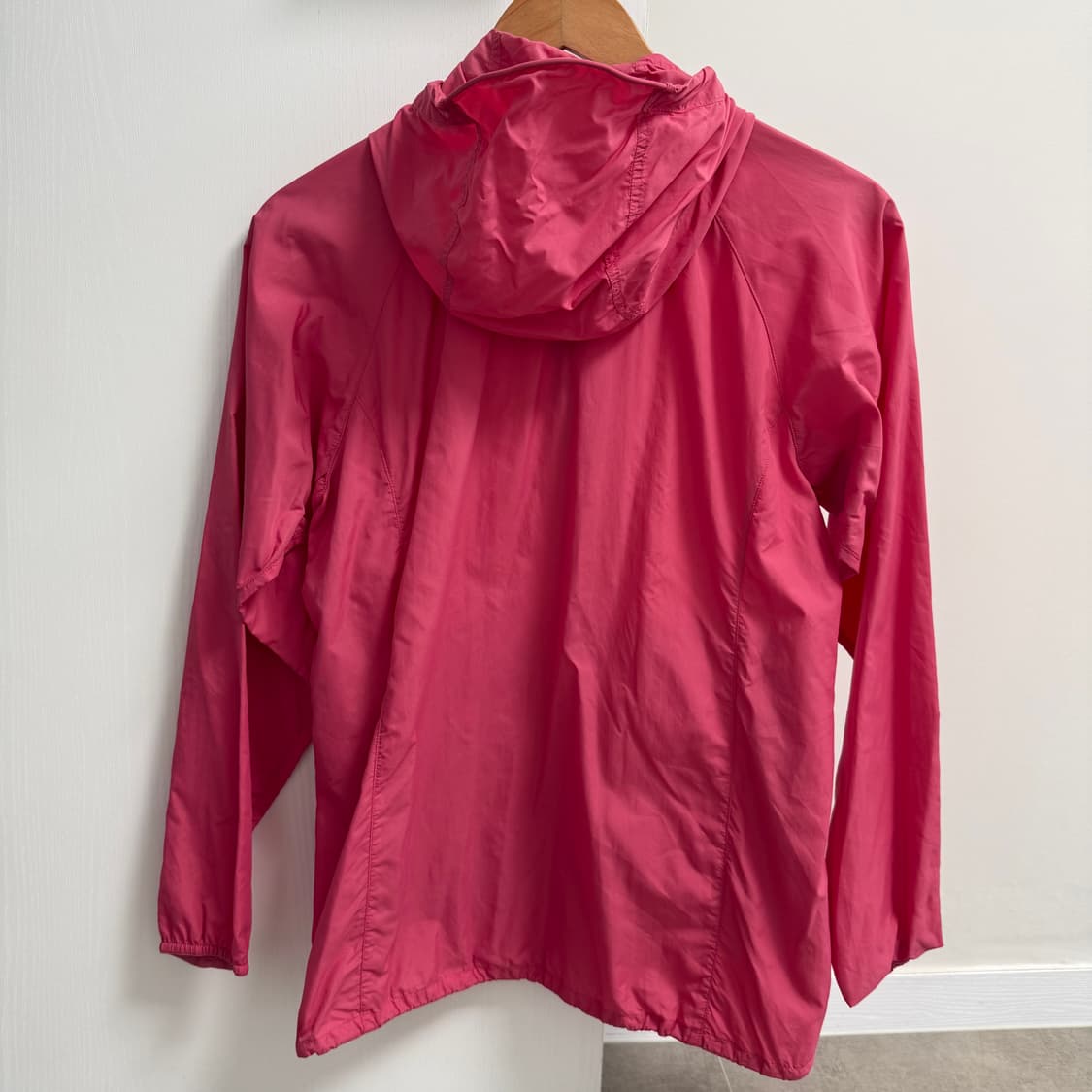 몽벨 바람막이 판매합니다! 상품이미지2