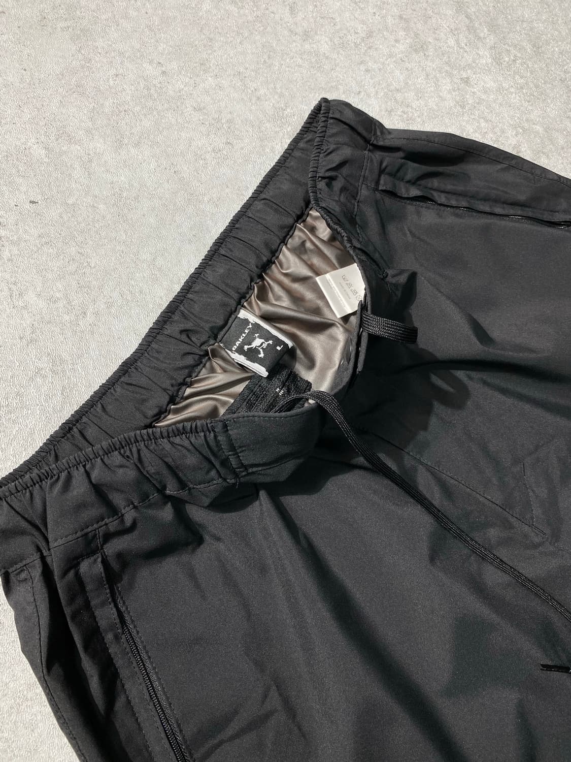 [L] OAKLEY 오클리 투웨이 루즈핏 트랙팬츠 상품이미지4