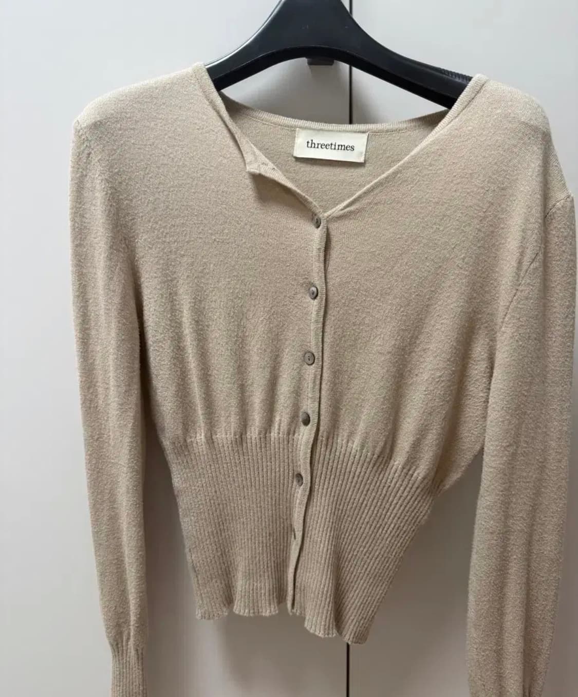 쓰리타임즈 가디건 상품이미지1