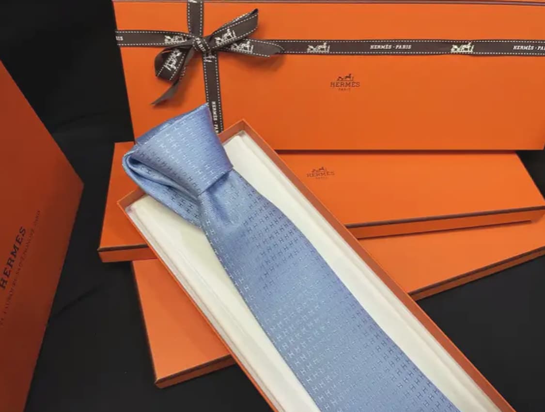 [정품] 에르메스 실크 클래식 넥타이 라이트 블루 상품이미지1